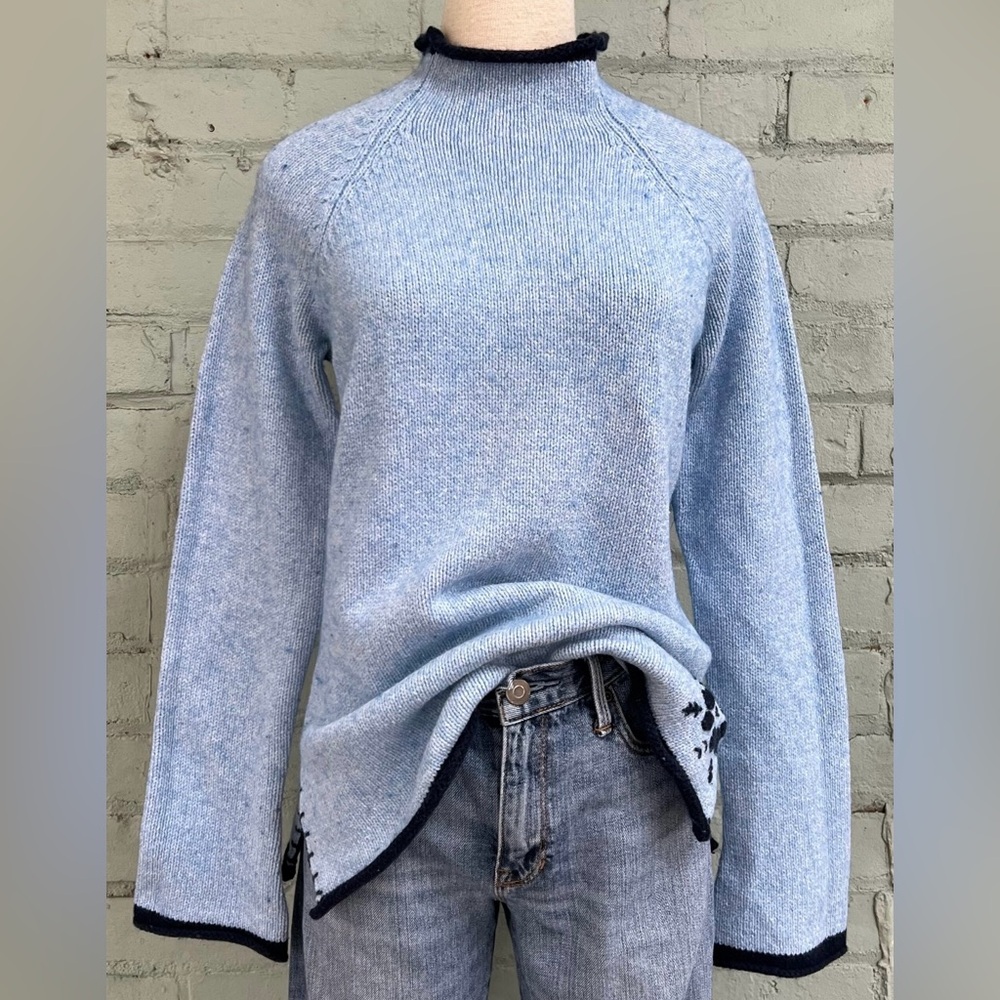 Vintage Chunky Wool Blend Sweater with Navy Trim and Snowflake Pattern